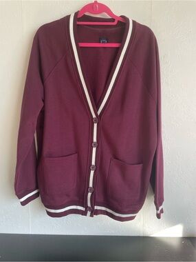 Gap Women’s Maroon Button-Front Cardigan Sweater with Contrast Trim